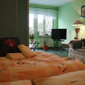 apartament-zielone-studio.zakopanehotels.org/